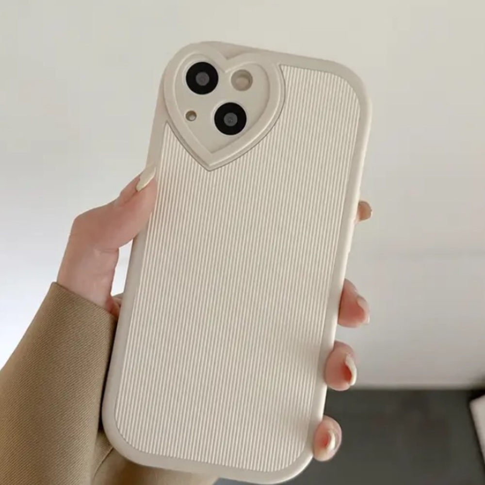 iPhone 13 Heart Phone Case
